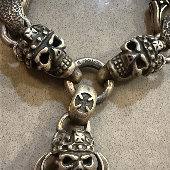 RARE💀custom piece Travis Walker Double Cross Silver Skull Dagger necklace - Picture 3 of 9